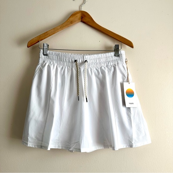 Vuori Pants - Vuori White Women's Tennis Skort